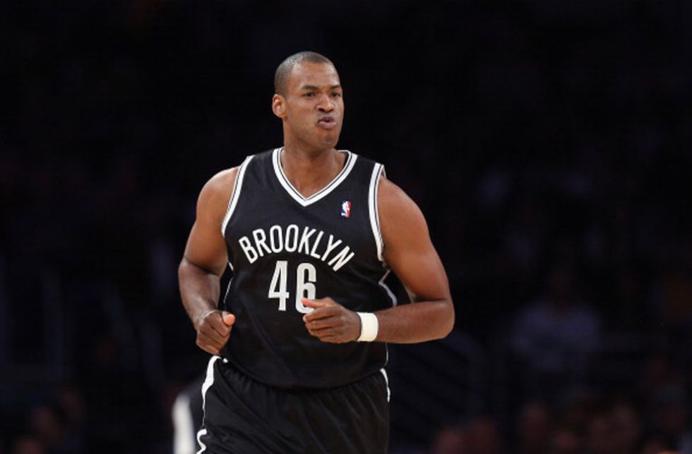 Jason Collins en su primer partido despu�s de declarar abiertamente su condici�n sexual.