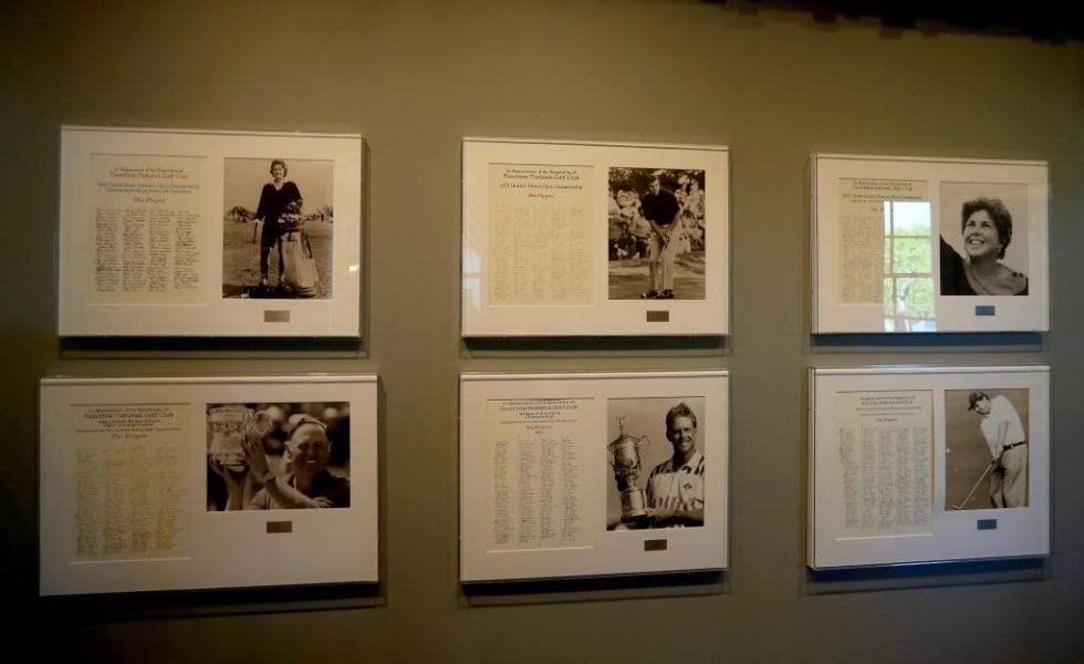 El 'Hall of Champions' recoge las im�genes de los ganadores en el Hazeltine National Golf Club.