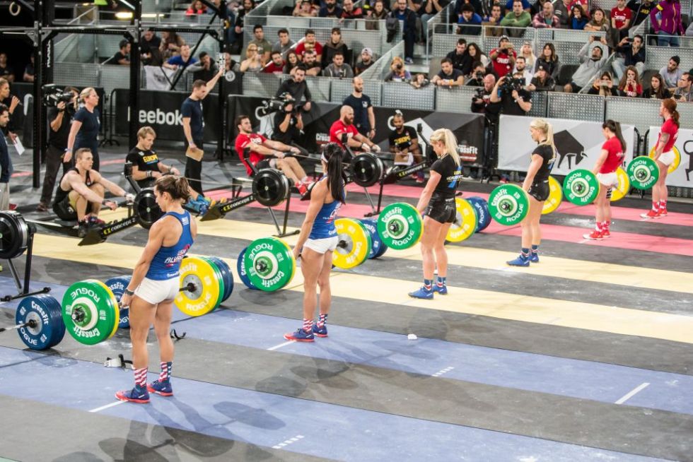 Los 'crossfitter', en acci�n durante el Reebok CrossFit Invitational, celebrado en Madrid.