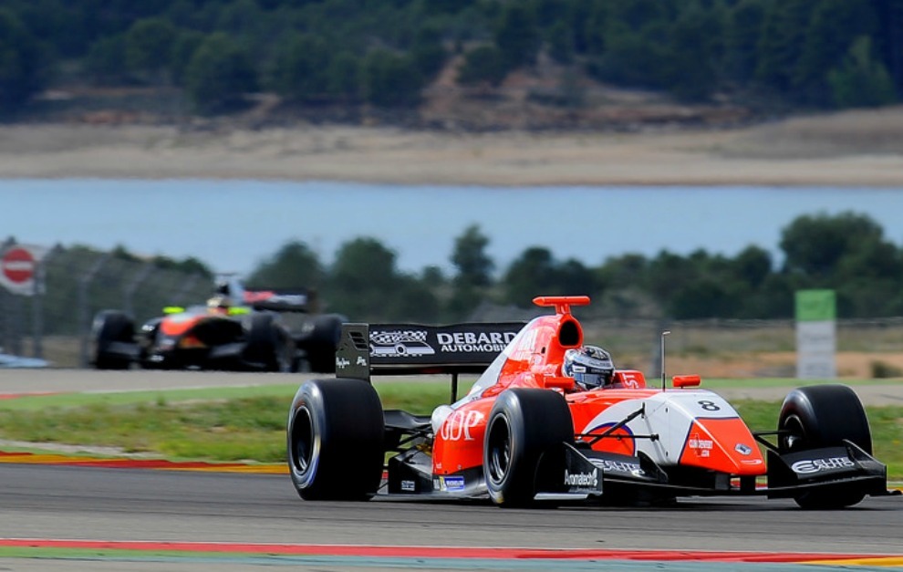 Panis, sobre su monoplaza en MotorLand.