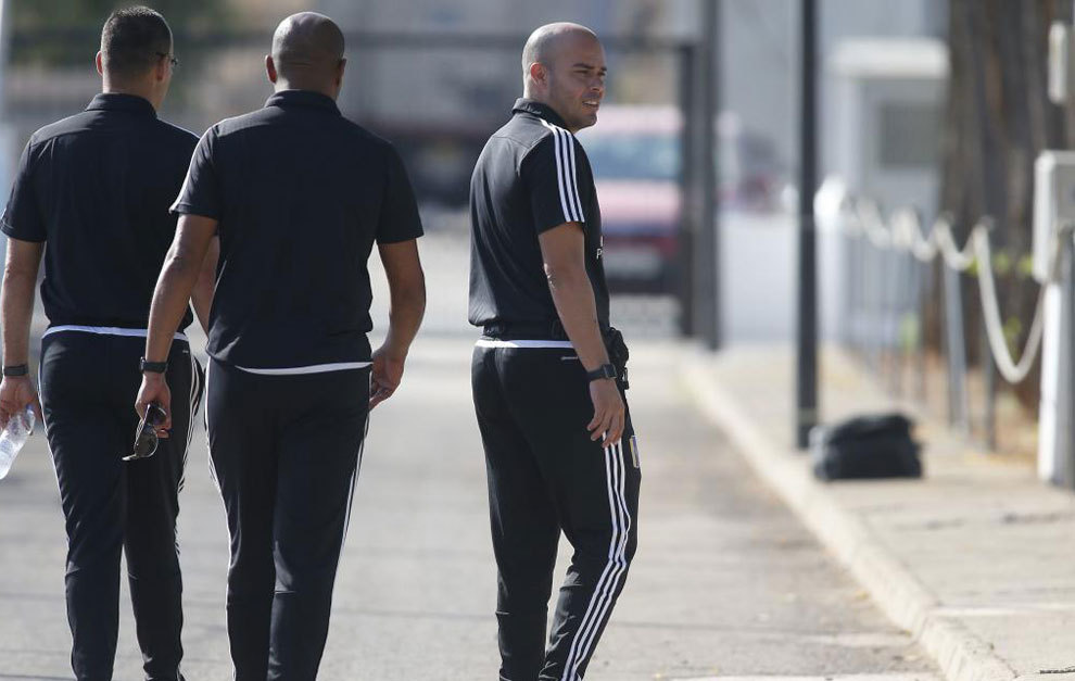 Rafael Dudamel, en el entrenamiento del Valencia en Paterna.