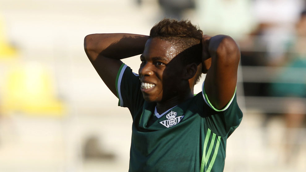Musonda durante un partido con el Betis.