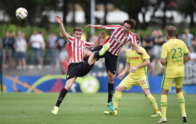 Lance del encuentro entre el Athletic y Nantes