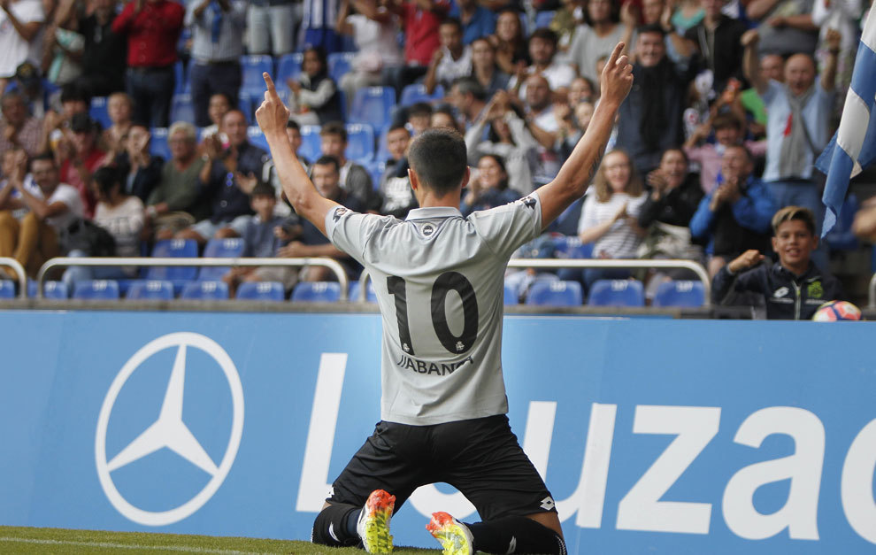 El rumano de Florin Andone se ha estrenado con un tanto en el Teresa...