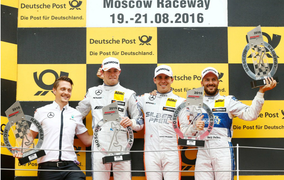 Podio de la carrera 1 del DTM en el Moscu Raceway