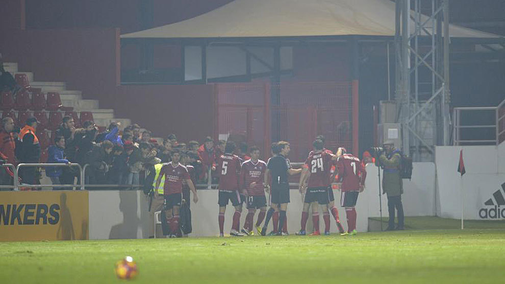 El Mirandés remonta y sale de un descenso al que mete al Almería ...
