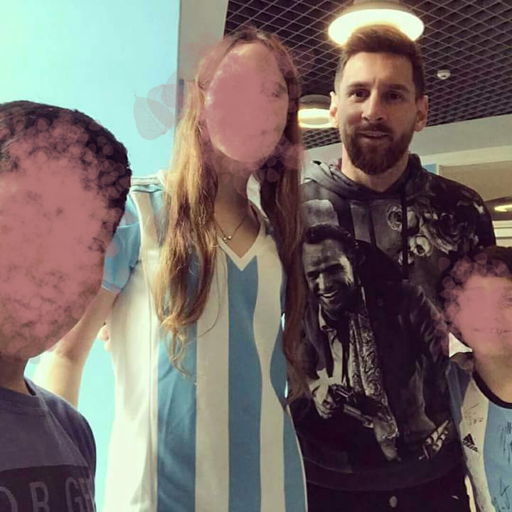 Leo Messi coronado por una aureola santa