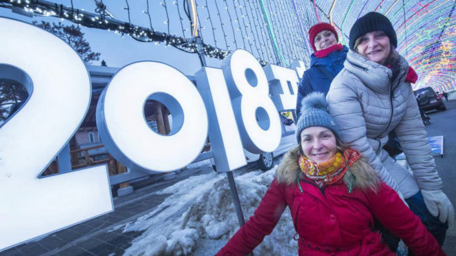 Paz (hermana de Vic), Gemma (madre de Astrid) y Mari Paz (madre de...