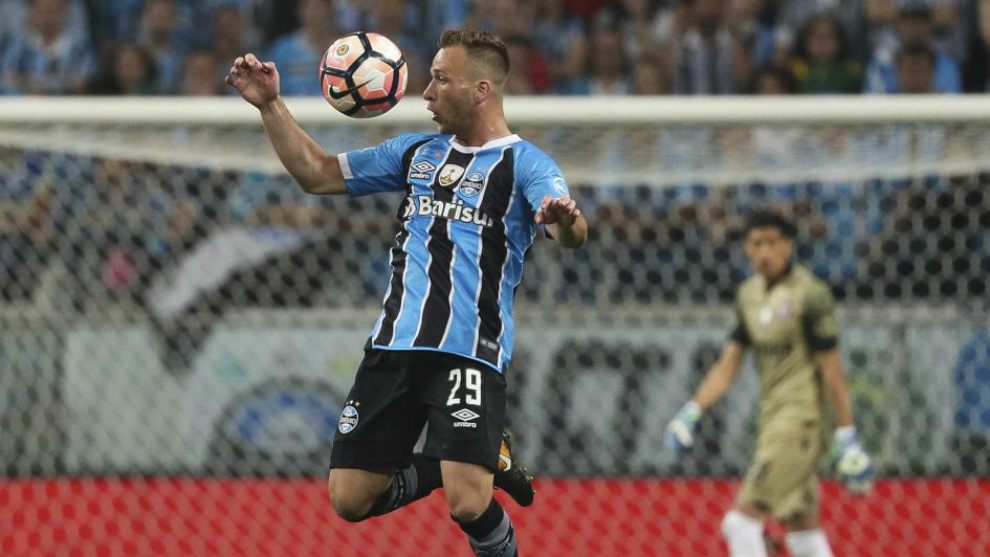 Arthur, en la final de la Libertadores.