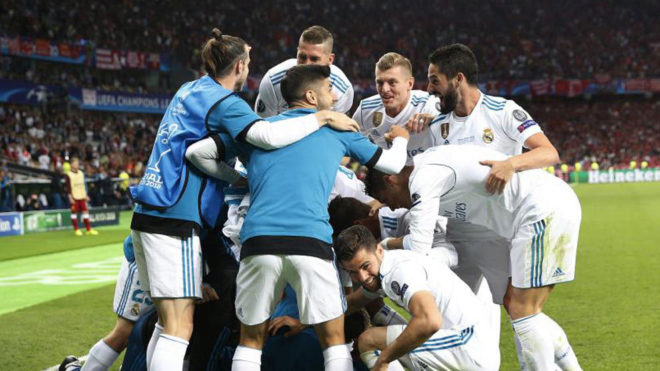 Goleada 8-1 del Real Madrid al Barcelona en el Equipo Ideal de la UEFA