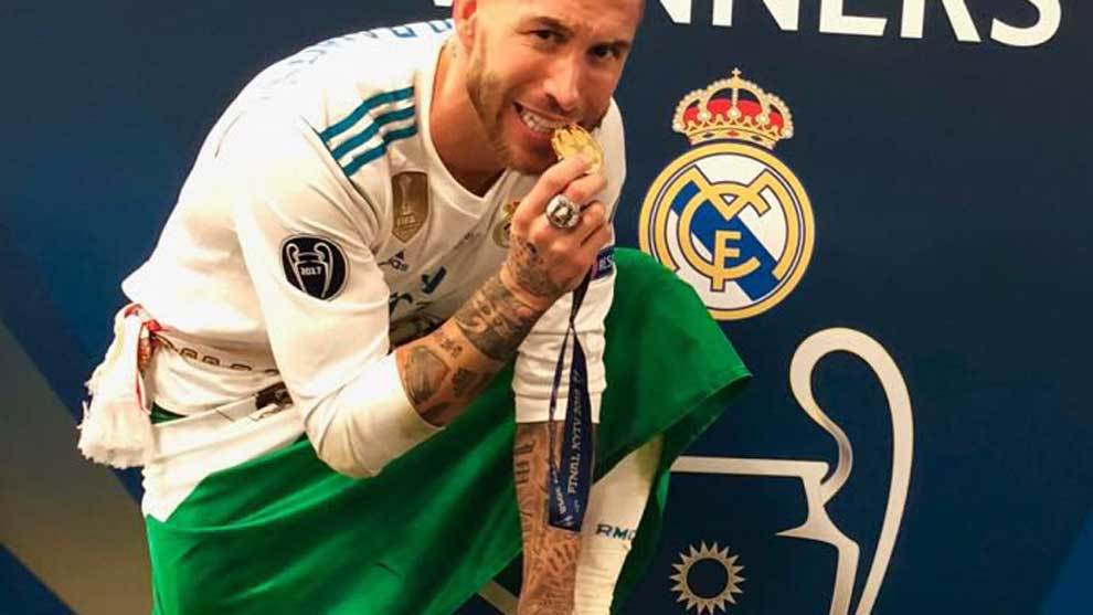 Sergio Ramos, h�roe en Nigeria tras una confusi�n con la bandera de Andaluc�a