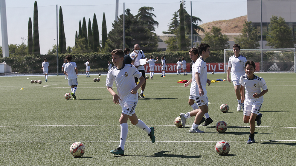 Real Madrid - La Liga: Real Madrid training camps have already welcomed  1,000 kids | MARCA in English