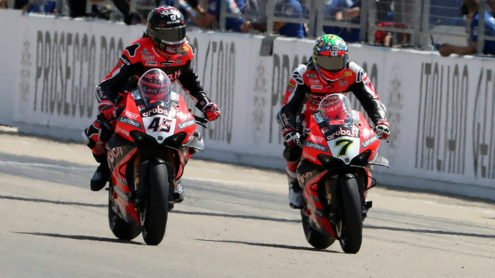 Redding lidera el doblete de Ducati en Motorland | Marca.com