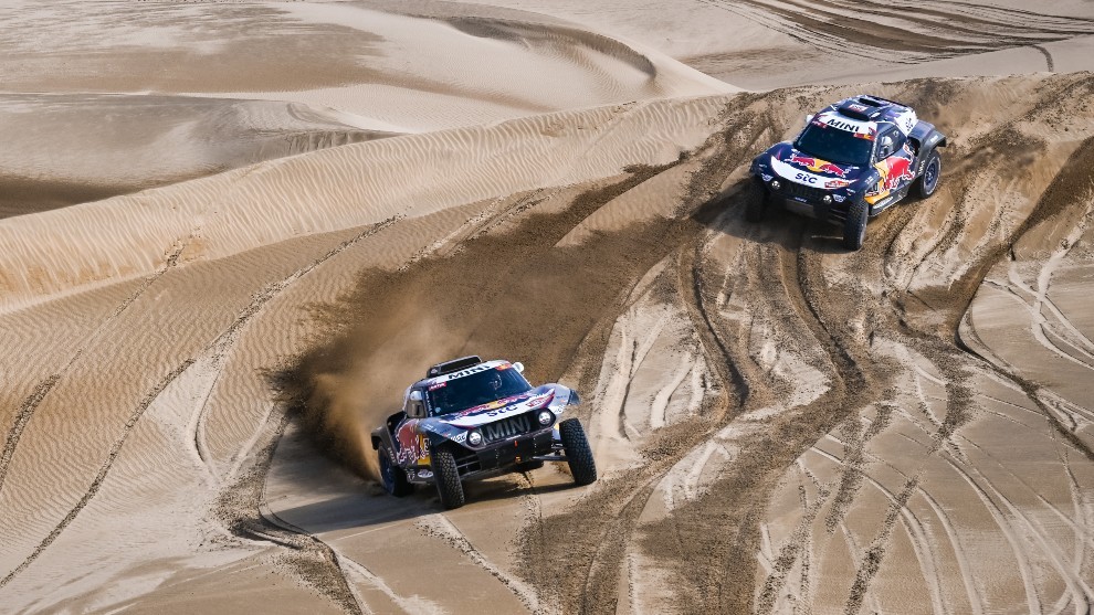 Sainz ha escoltado a Peterhansel hasta la meta.