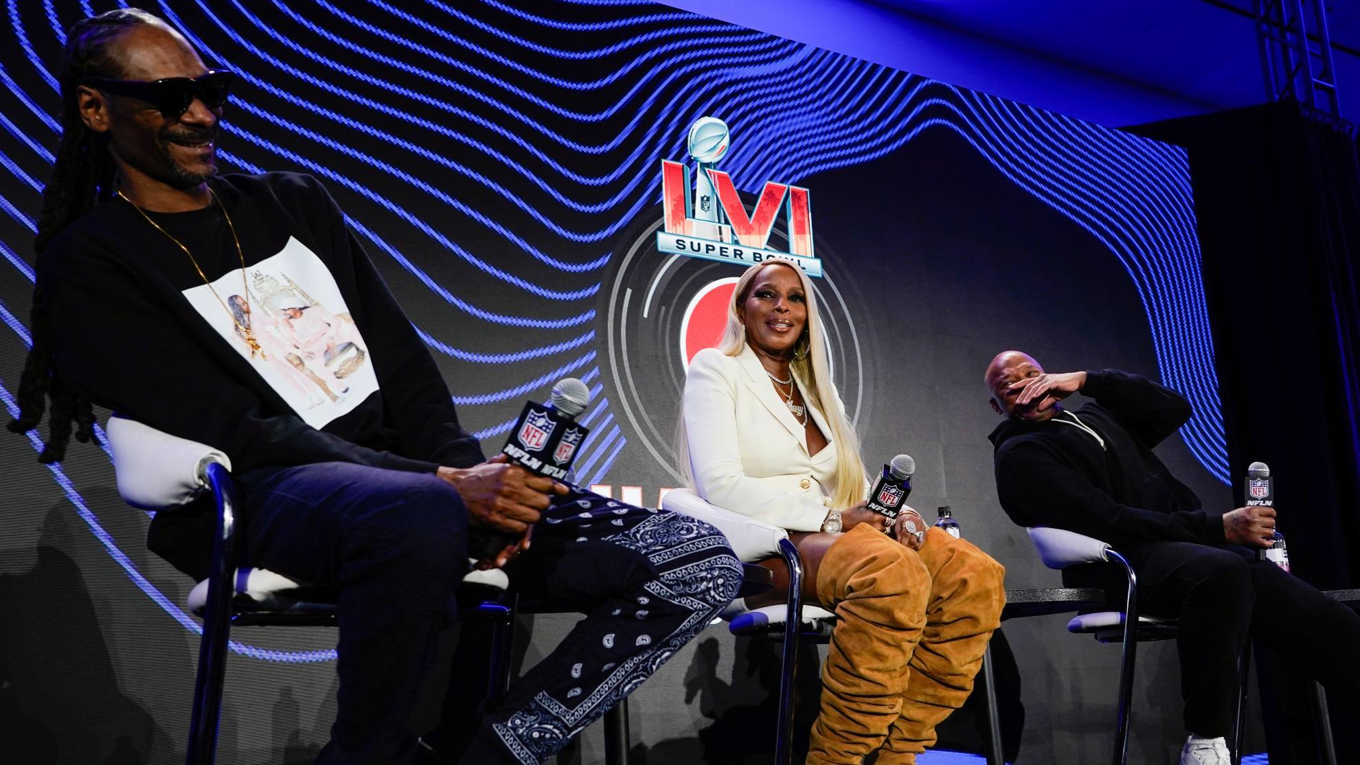 Snoop Dogg, Mary J. Blige and Dr. Dre participate in a news conference for the Super Bowl LVI halftime show.