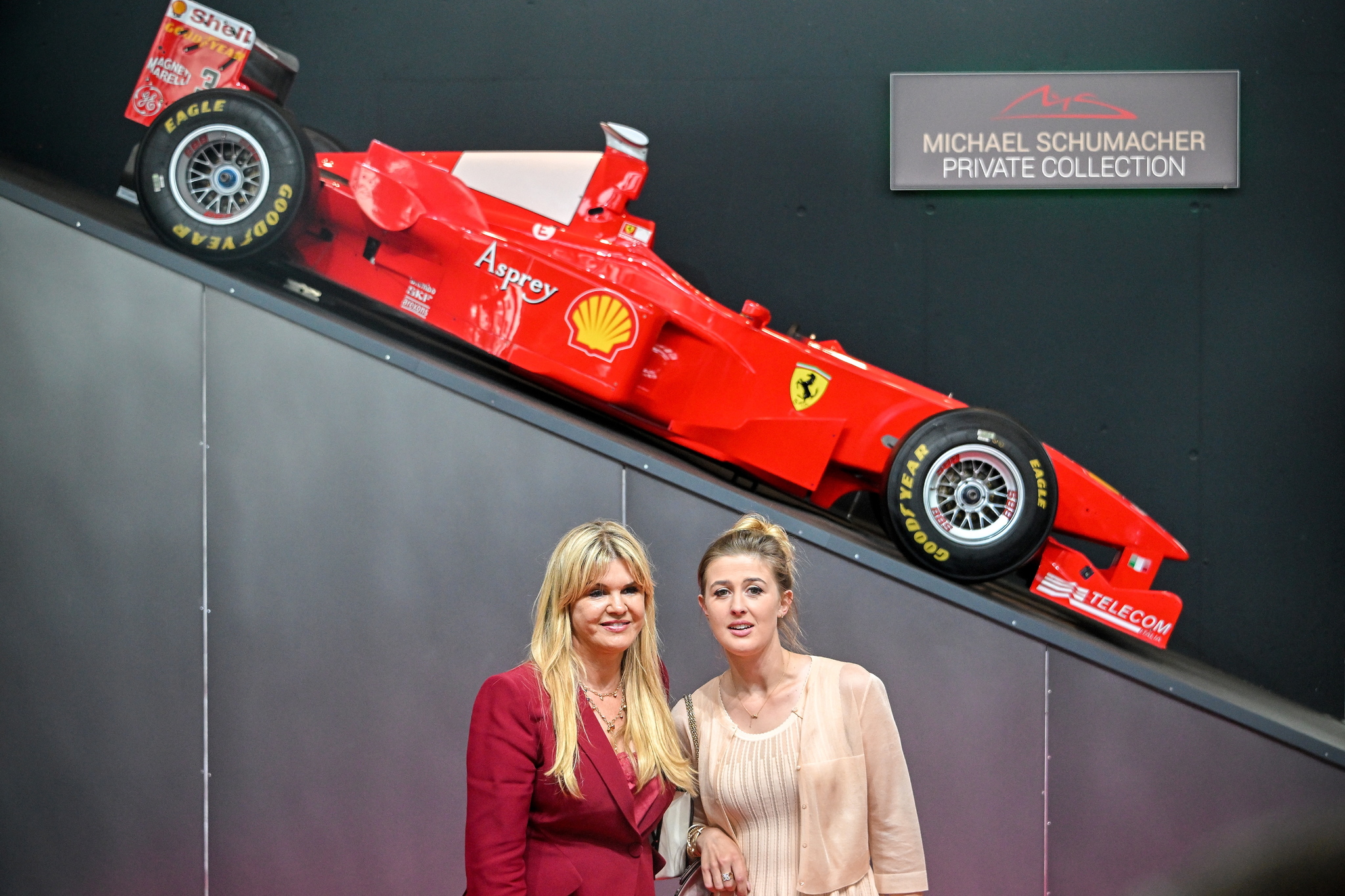 Corinna y Gina en el homenaje SASCHA STEINBACH