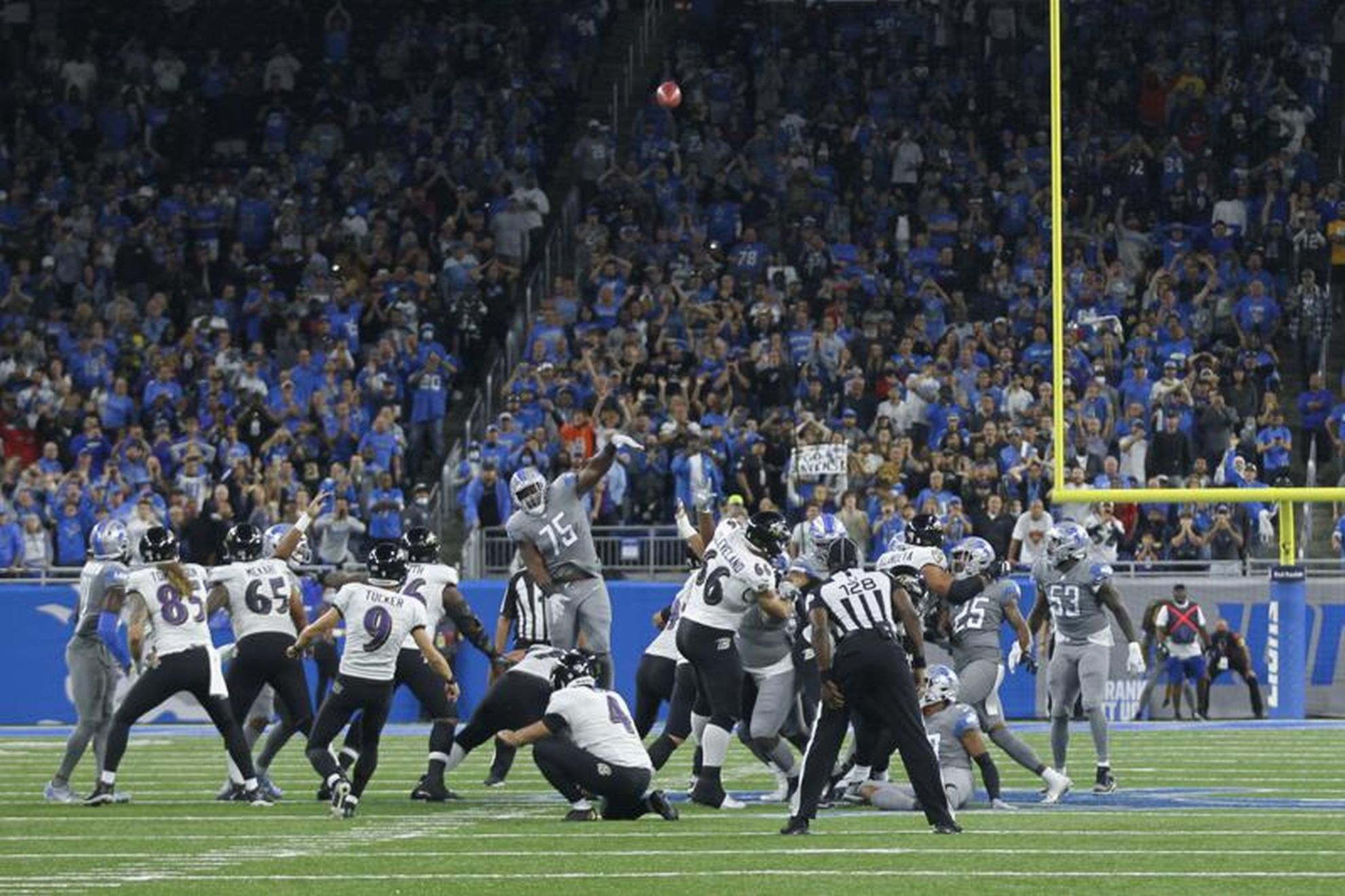 Justin Tuckers 66-yard field goal vs the Detroit Lions / AP