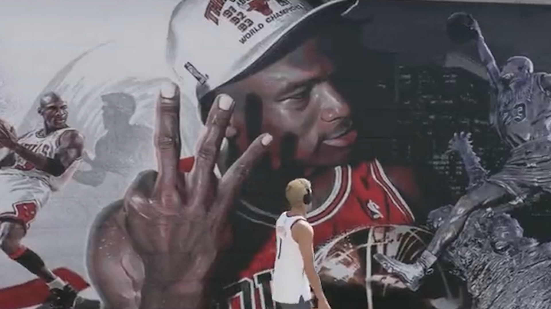 Images of incredible mural dedicated Michael Jordans career in NBA 2K23