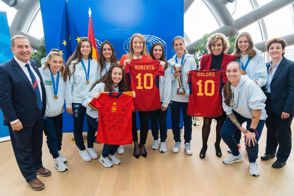 Selección Femenina España: La selección española, campeona del mundo ...