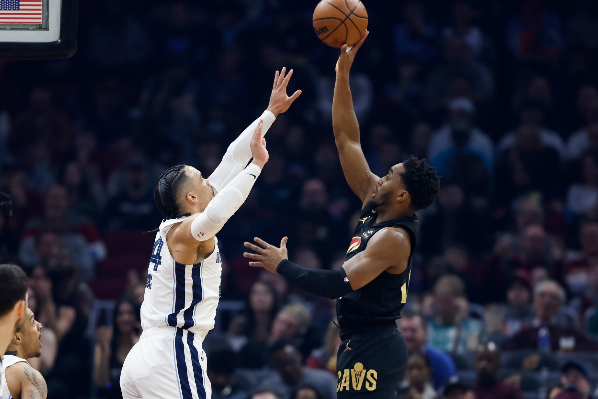 Grizzlies Dillon Brooks and Cavaliers Donovan Mitchell ejected after scuffle
