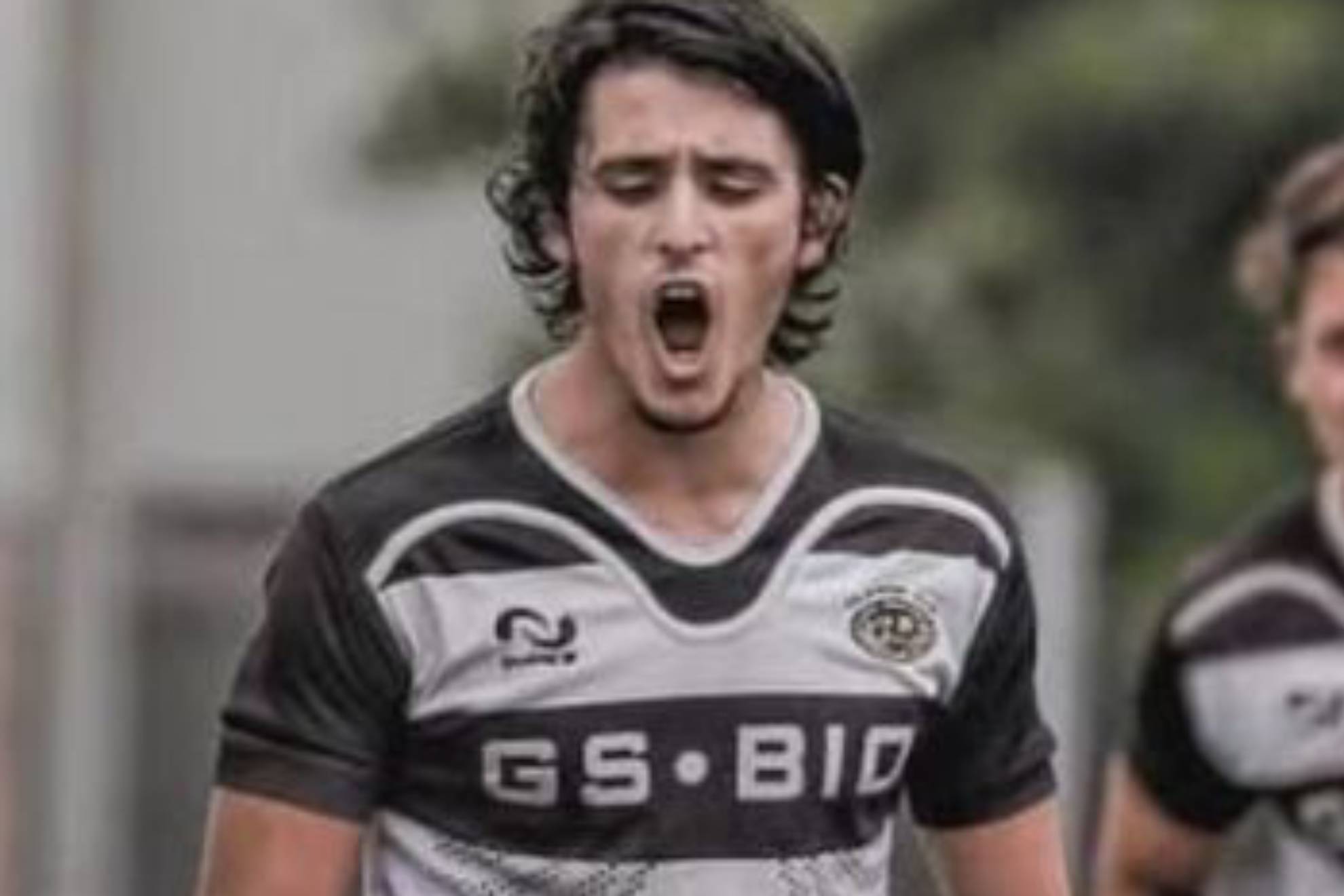 Rugby player dies after being attacked with machete blows from behind