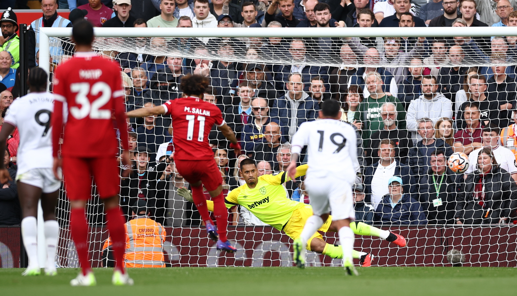 Liverpool - West Ham Utd.: El Liverpool se impone al West Ham y ya ...