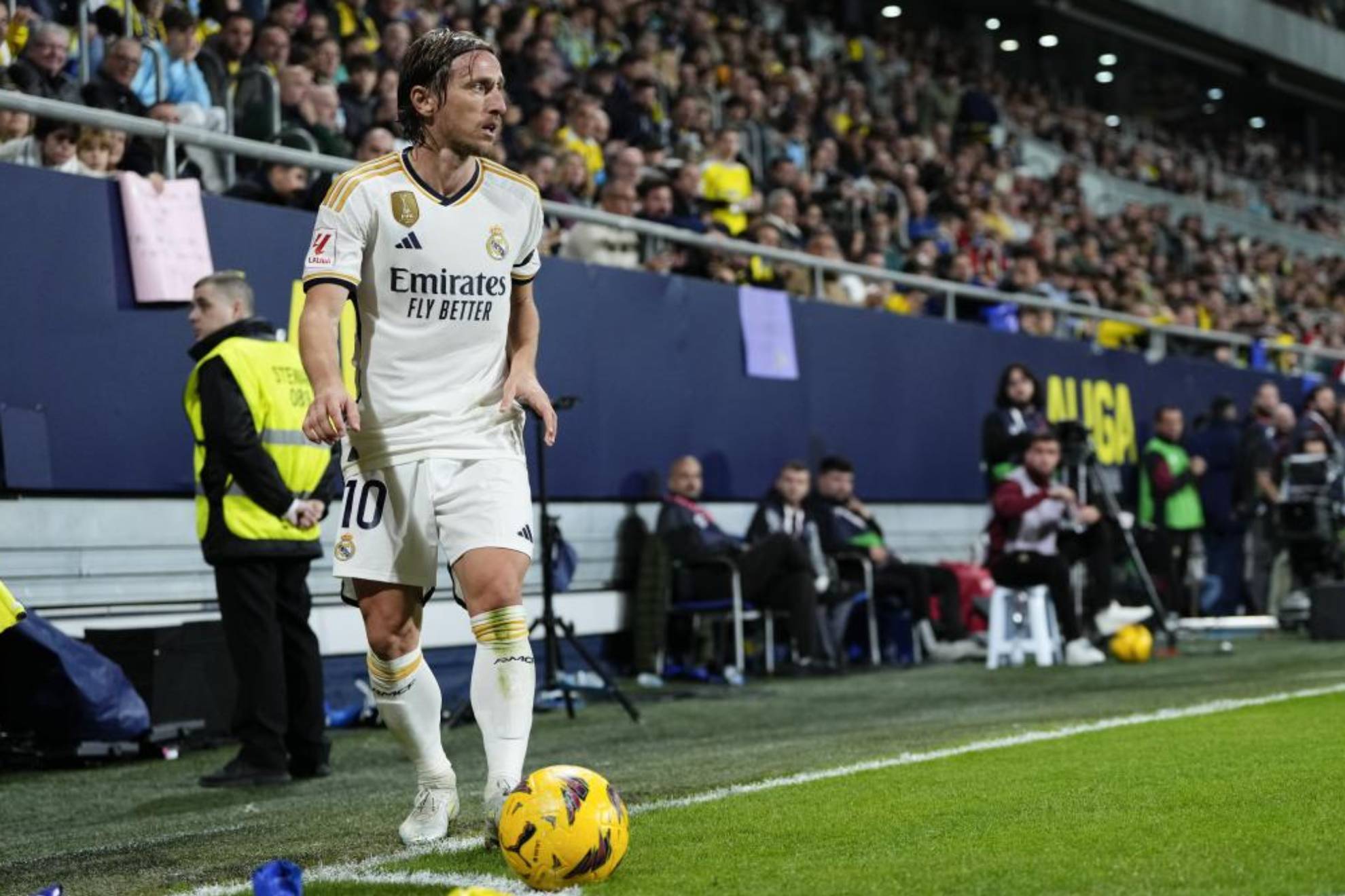 Modric adds to Real Madrids list of absentees for the Champions League