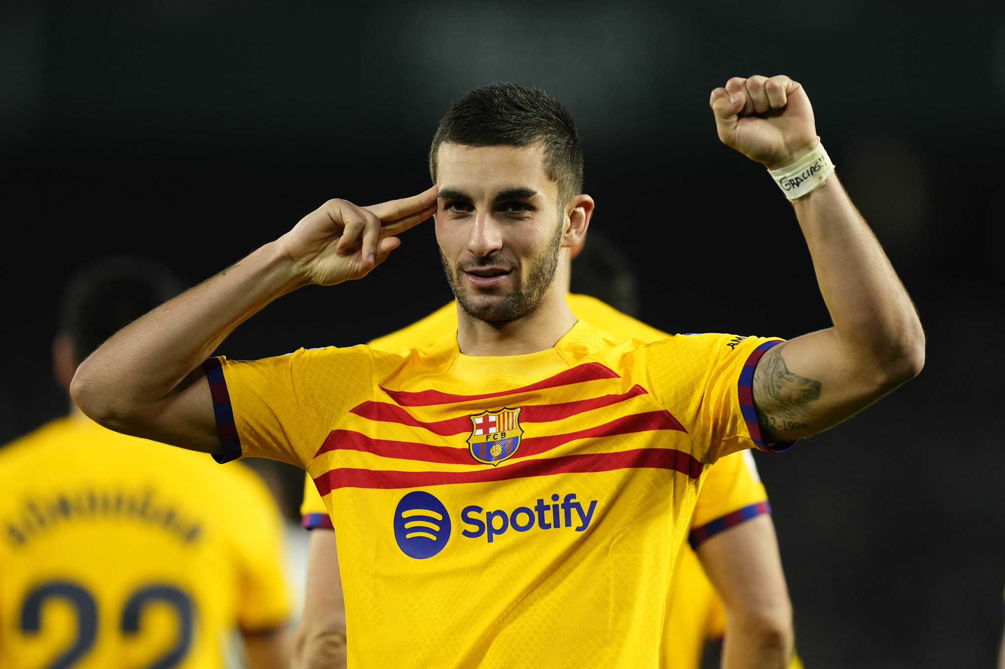 Ferran Torres celebrates