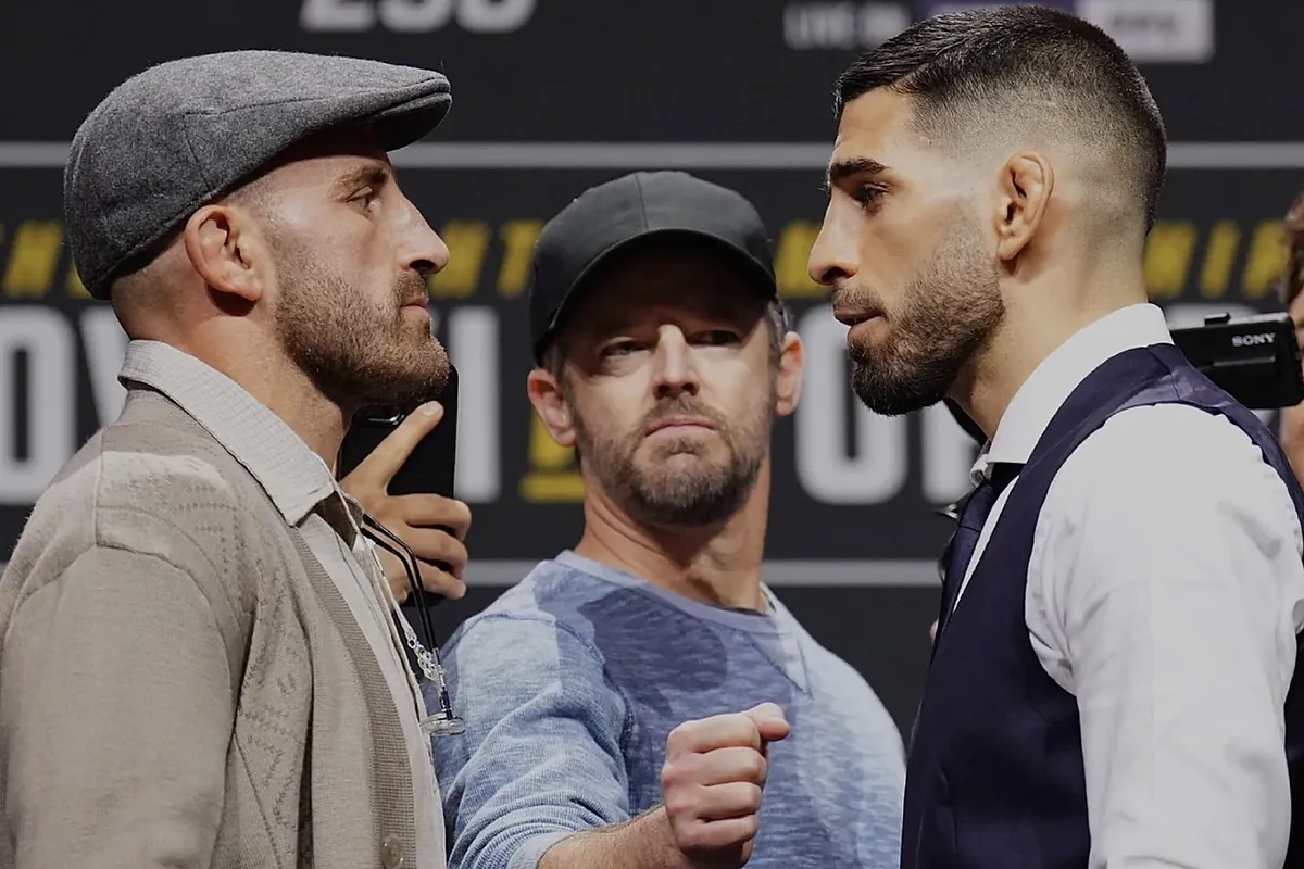 Volkanovski vs Topuria Odds: Who is more likely to win UFC 298?