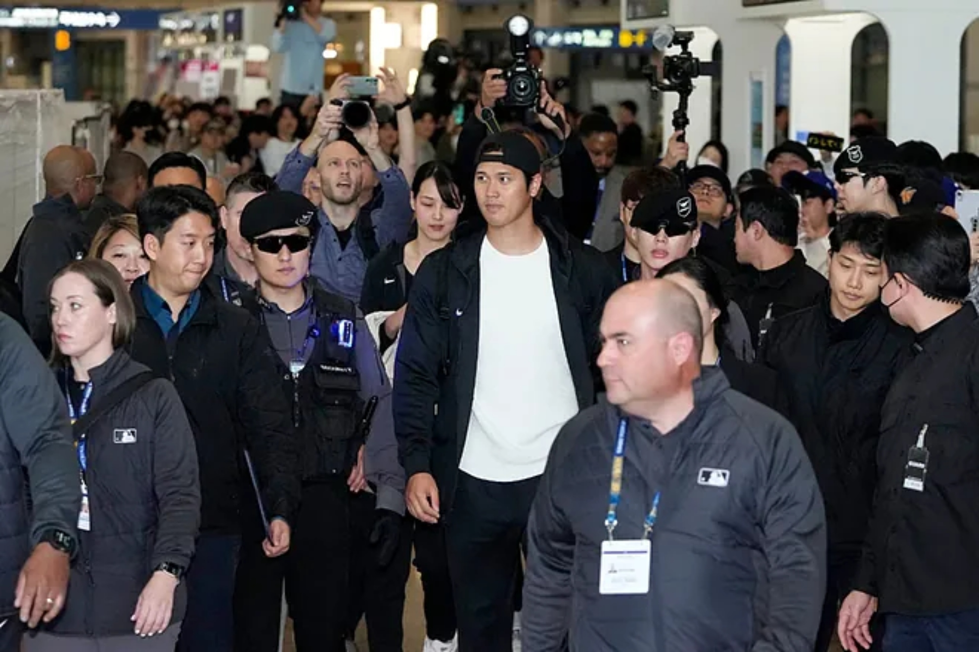 Shohei Ohtani and the Dodgers get rockstar treatment during South Korea Series causing mayhem