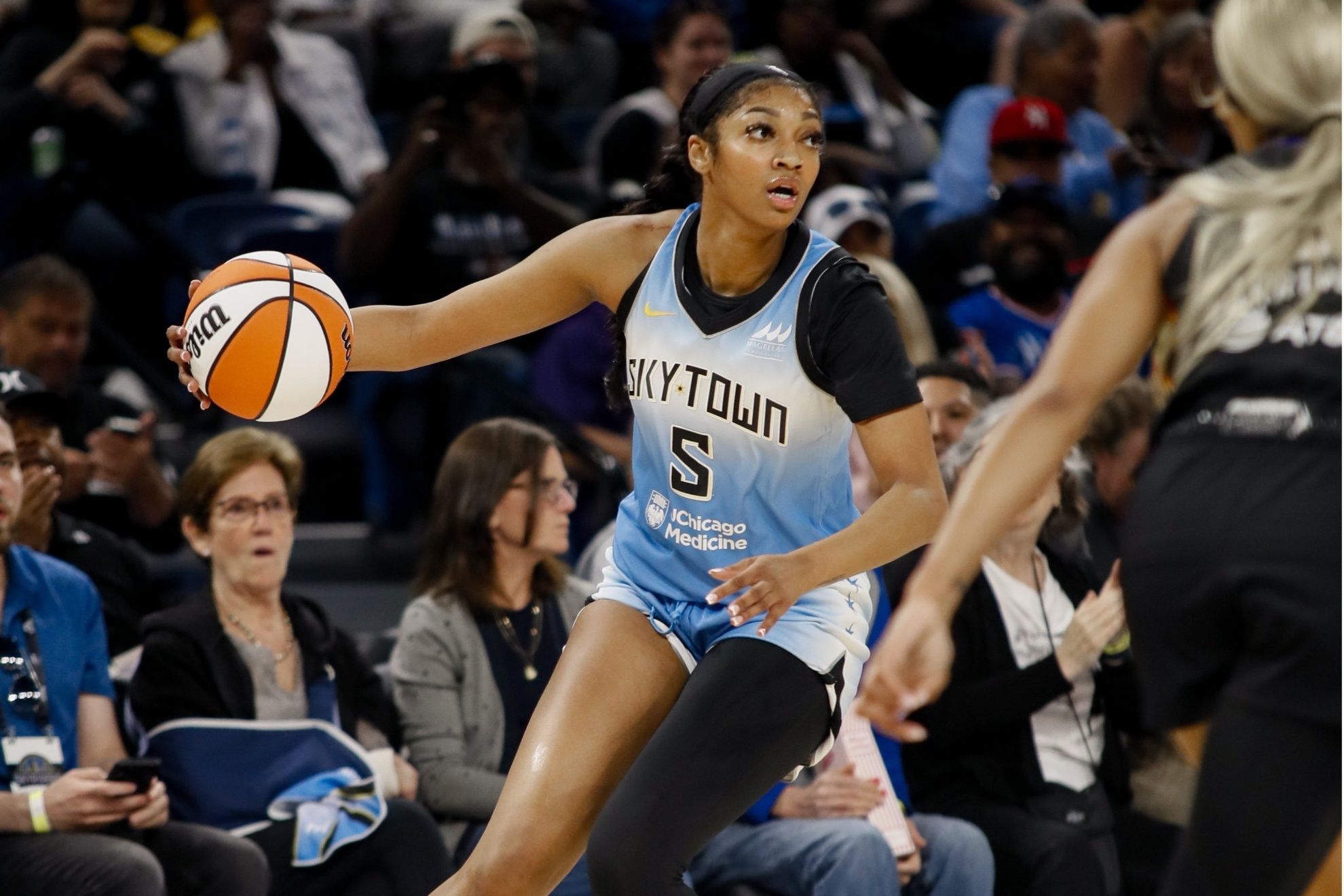 Angel Reese scored 13 points, grabbed five rebounds, and passed two assists against the Sun.