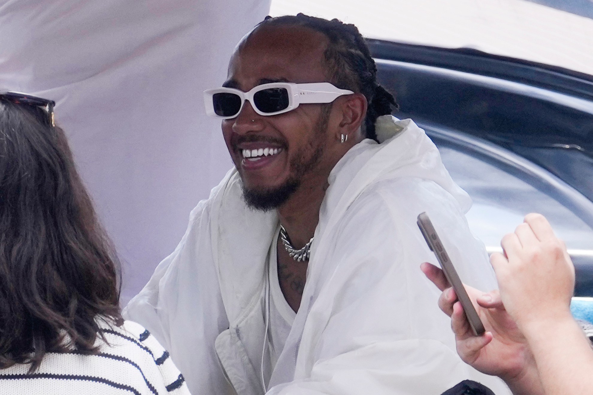 Lewis Hamilton reveals the surprise request that many fans make of him