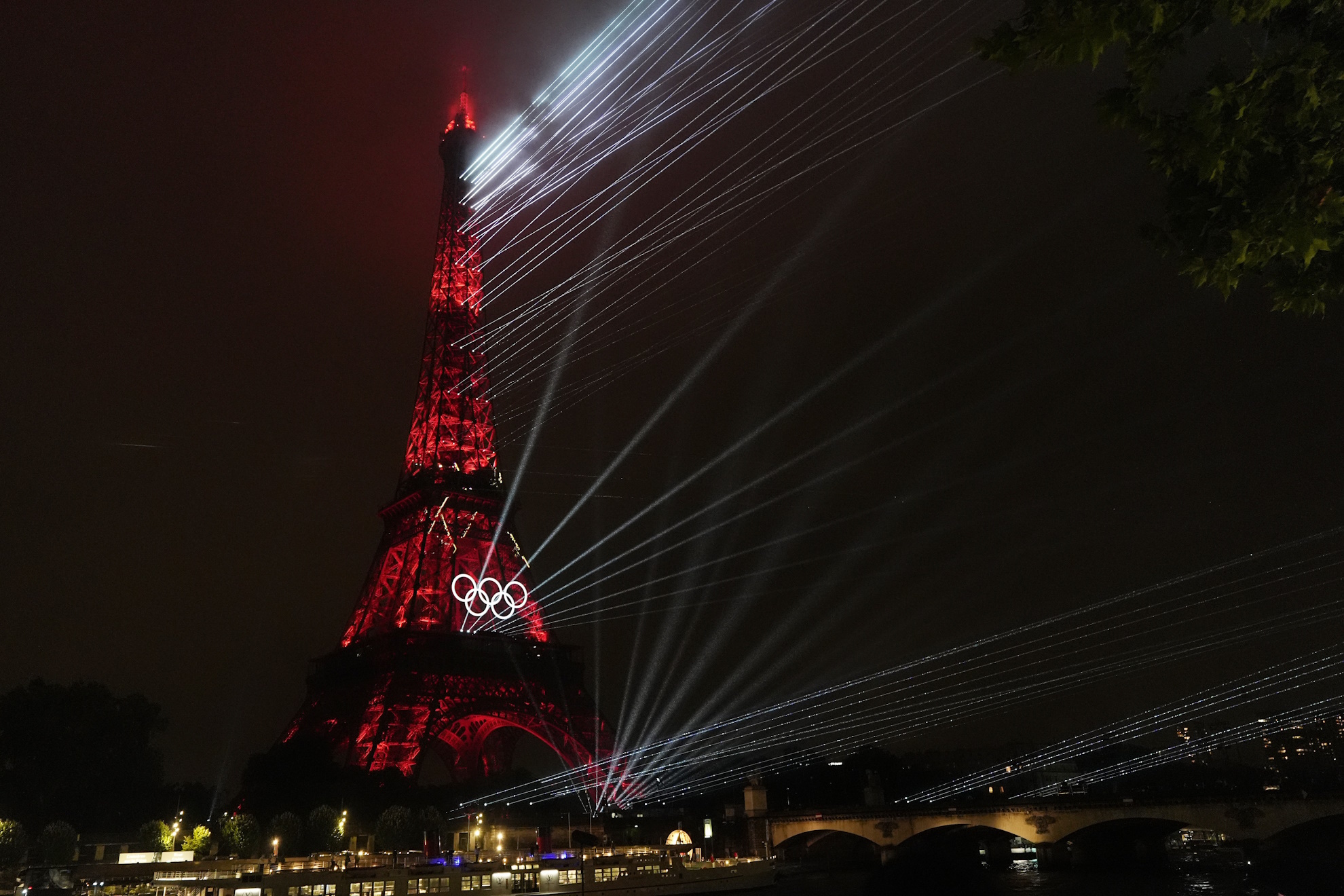 Lights Eiffel Tower opening ceremony 2024 Summer Olympics Games