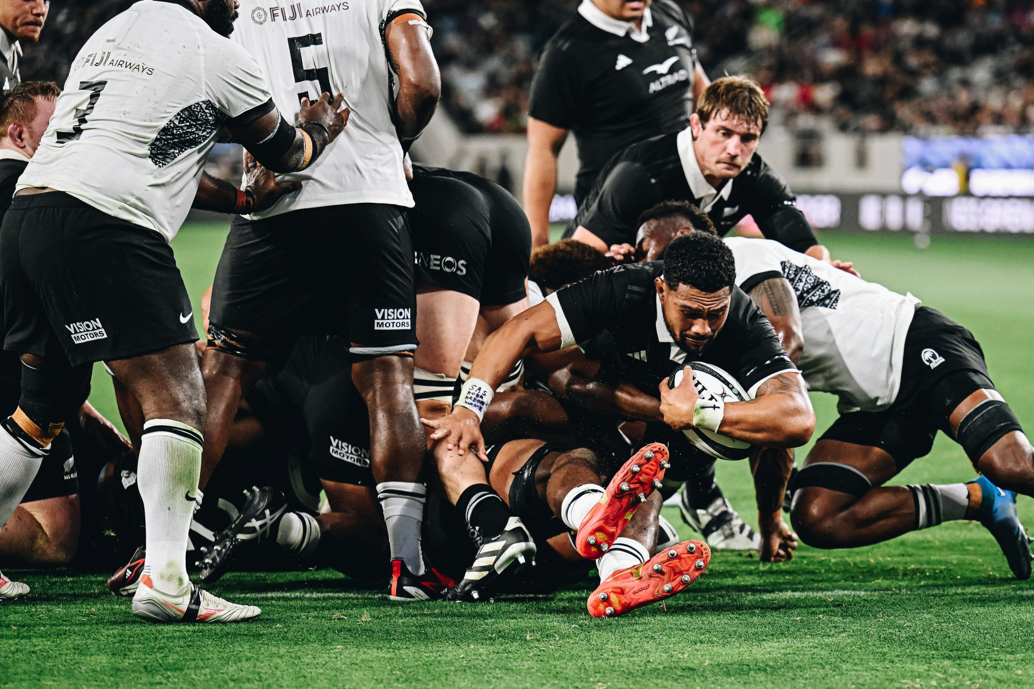 Ardie Savea vs Fiji