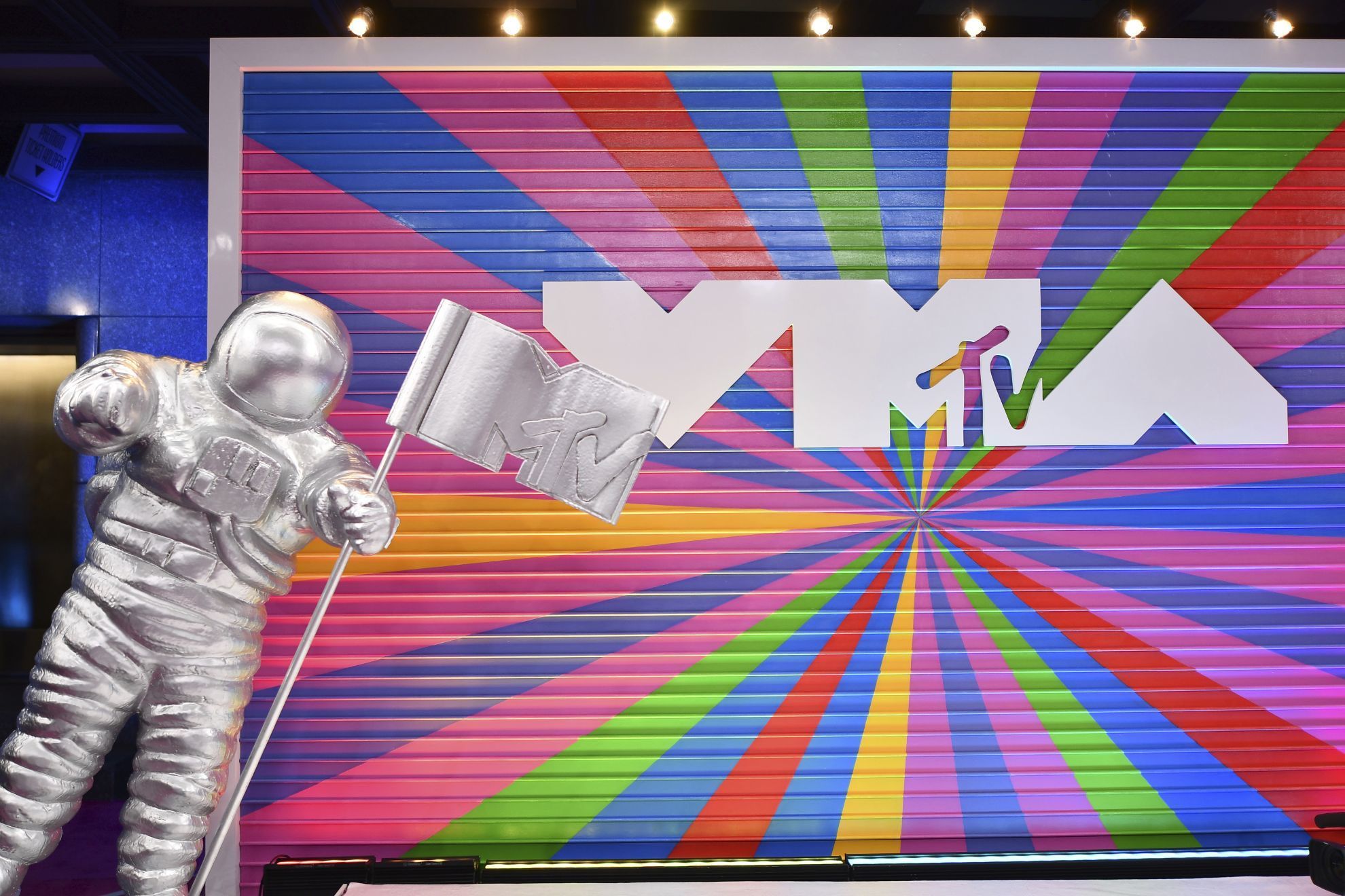 What time are the MTV VMAs 2024? Where to watch VMAs 2024 on TV and Streaming