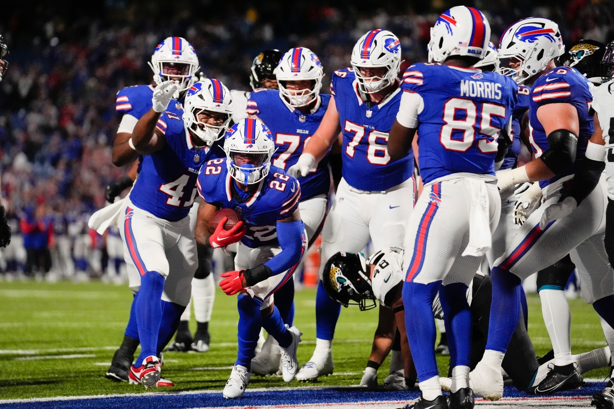 Josh Allens near-perfect game fuels Buffalos dominant victory over Jacksonville, extending the Bills winning streak