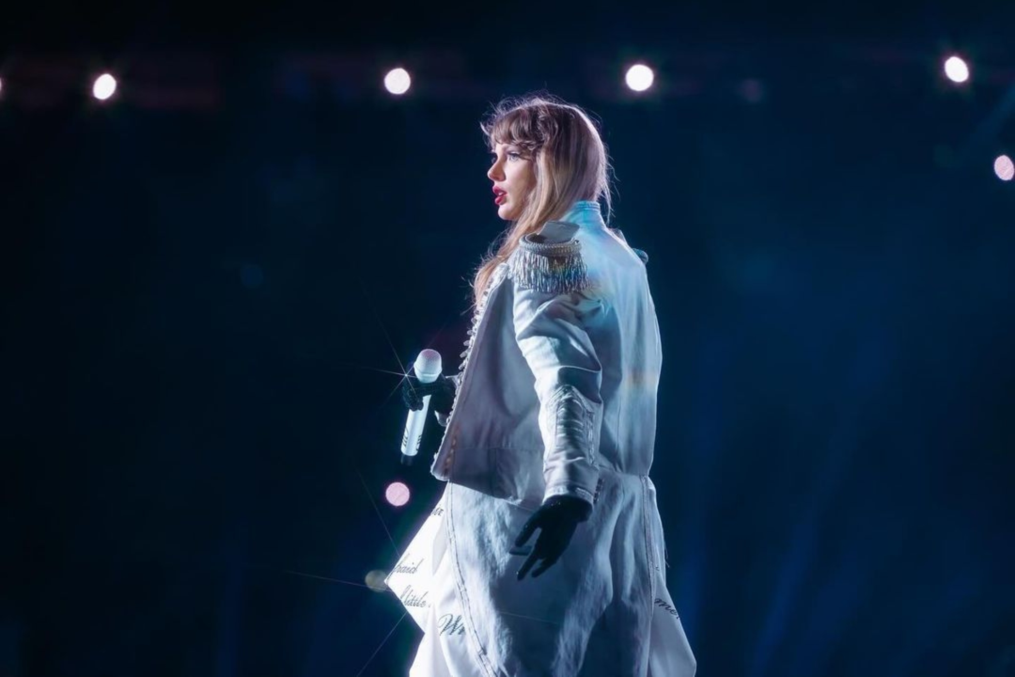 The pop icon endorses Kamala Harris and Tim Walz, encouraging her fans to make their voices heard this Election Day