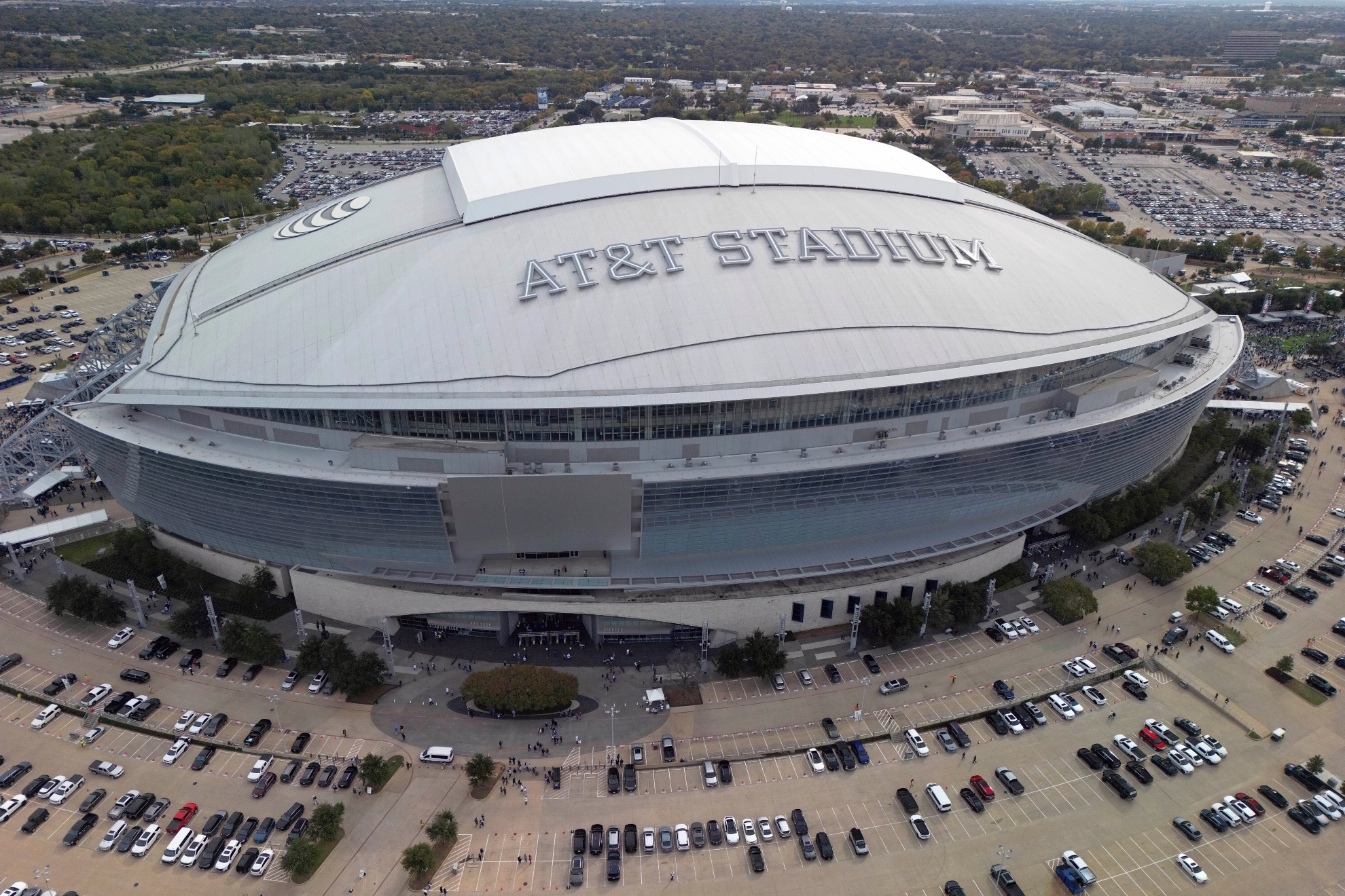 How AT&T Stadiums Design Flaw Undercut the Cowboys Against Philly
