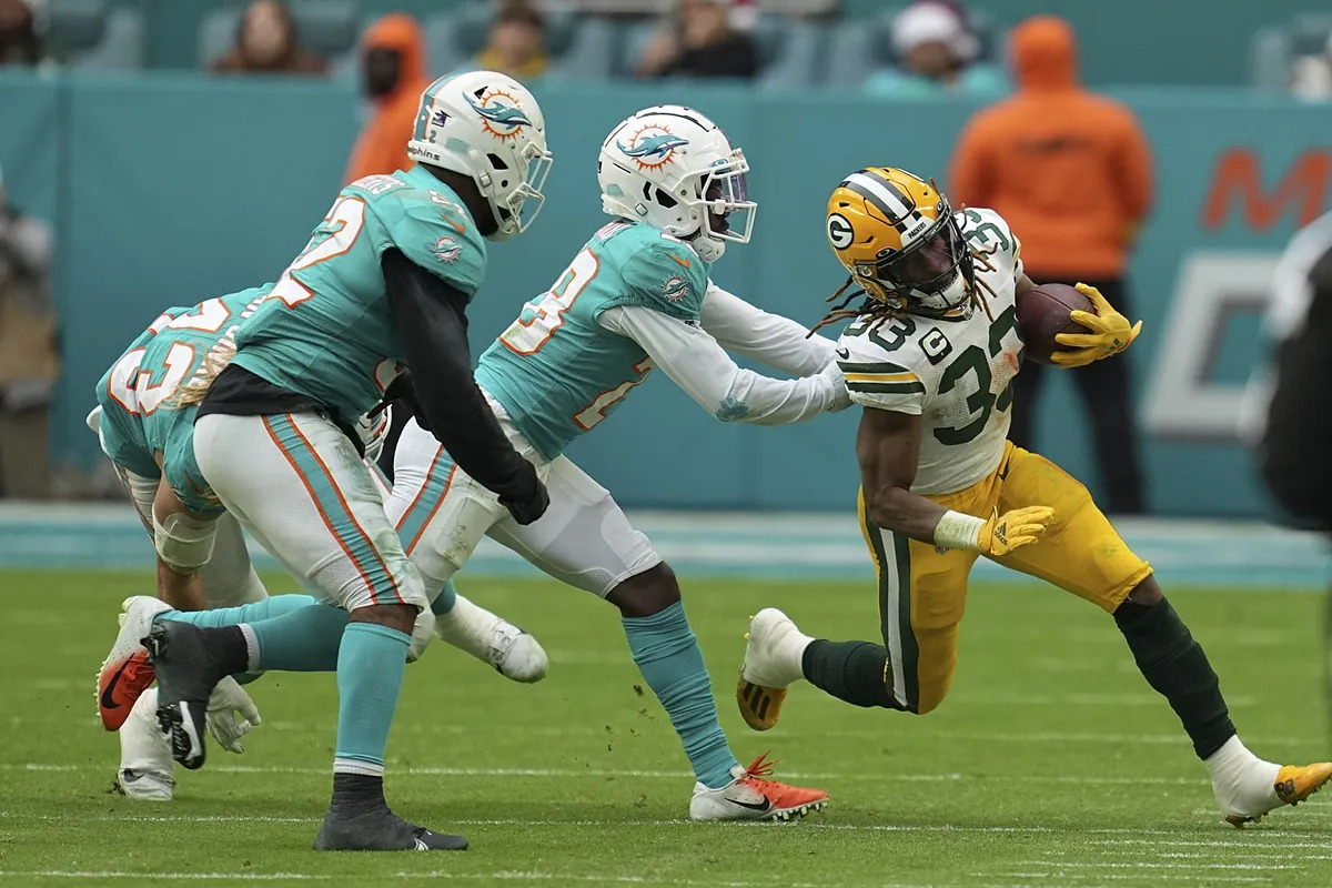 What time is Dolphins vs Packers on Thanksgiving and where to watch the game?
