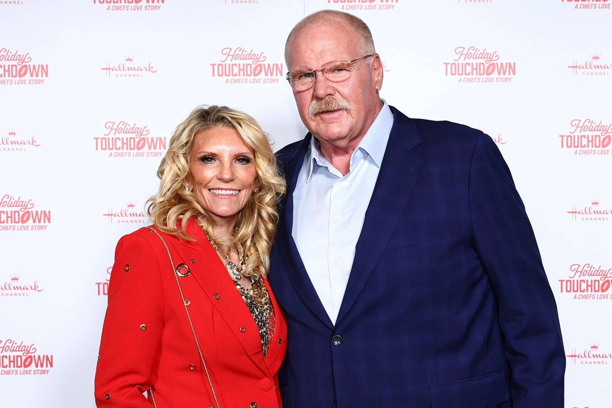 The Chiefs coach and his wife steal the spotlight at the premiere of Hallmarks Holiday Touchdown: A Chiefs Love Story