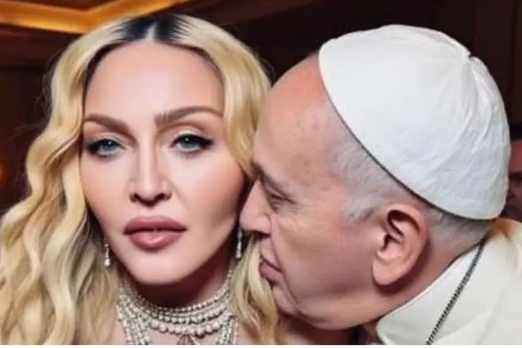 Madonna causes a stir on Instagram by posting two AI-generated photos with Pope Francis: This is how I go to the weekend...