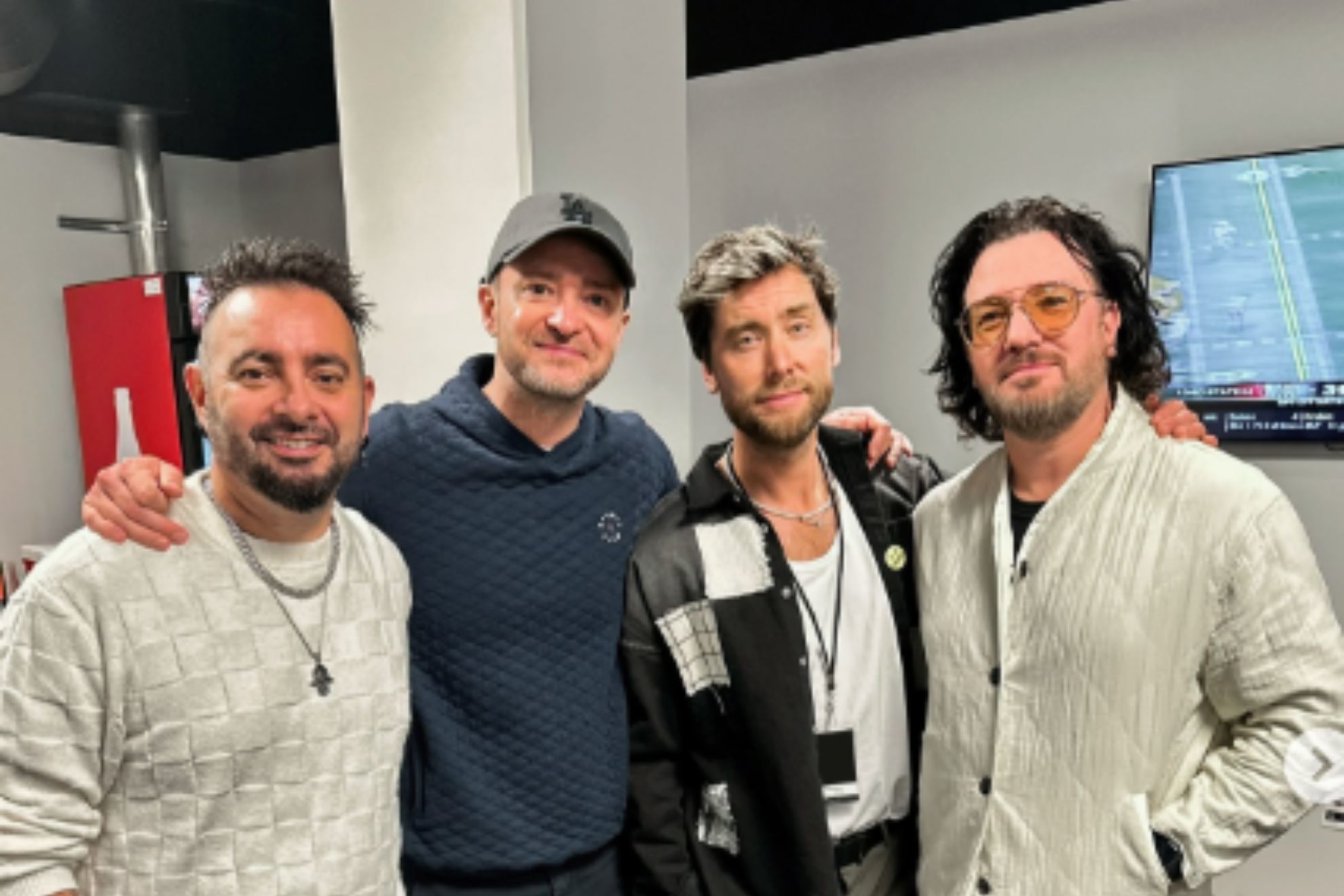 The Forget Tomorrow tour is a success.