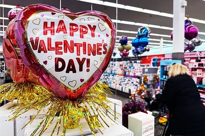 Valentines Day 2025 Deals: The Best Discounts on Gifts, Food and Romantic Experiences