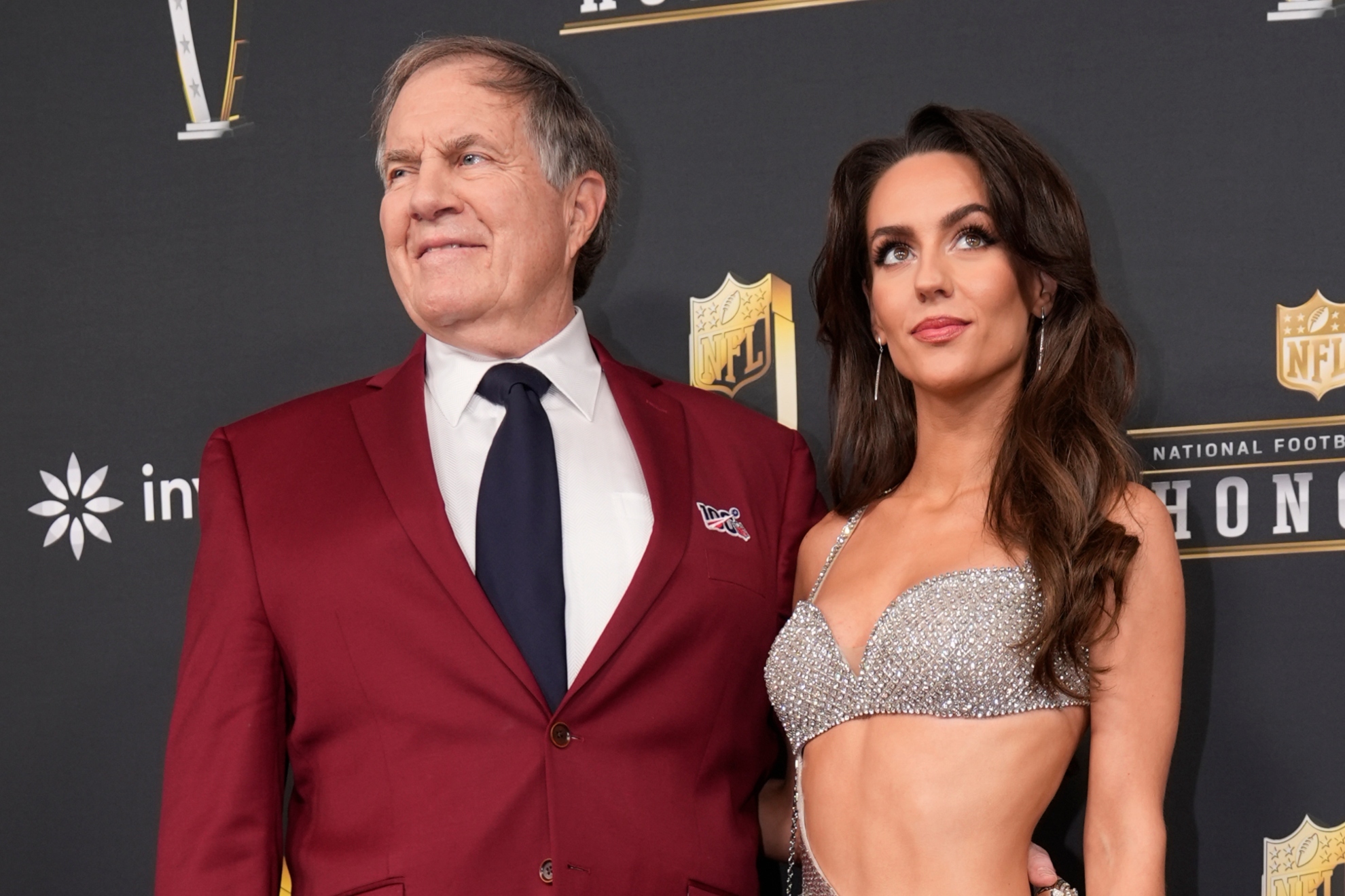 Weekend Update Skewers Bill Belichicks 23-Year-Old Girlfriend in Viral Joke