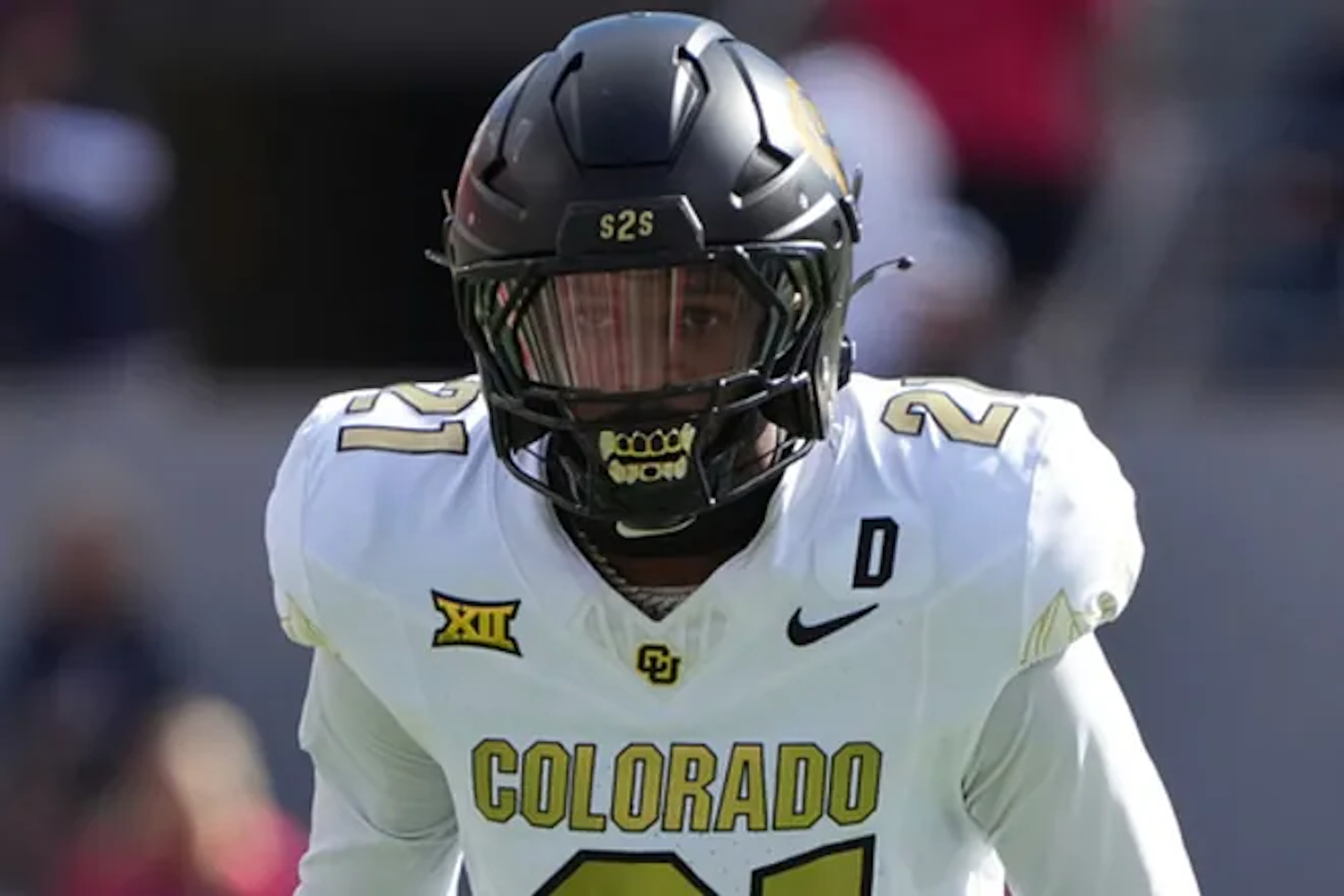 Shilo Sanders protects his battered confidence with thoughtful message supported by mother Pilar and sister Deiondra