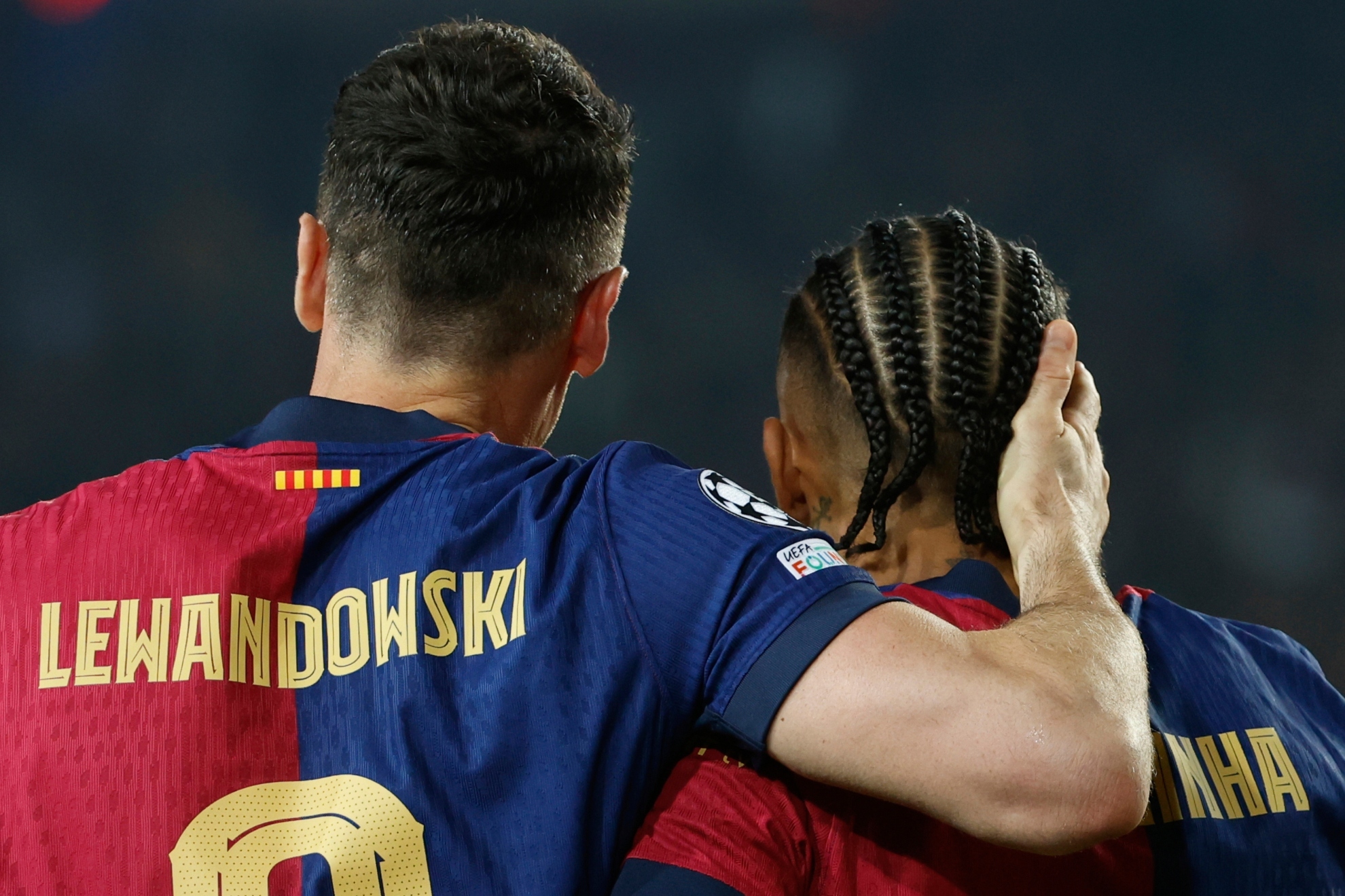 Raphinha, Lewandowski Make History as Barcelona Smashes Dortmund