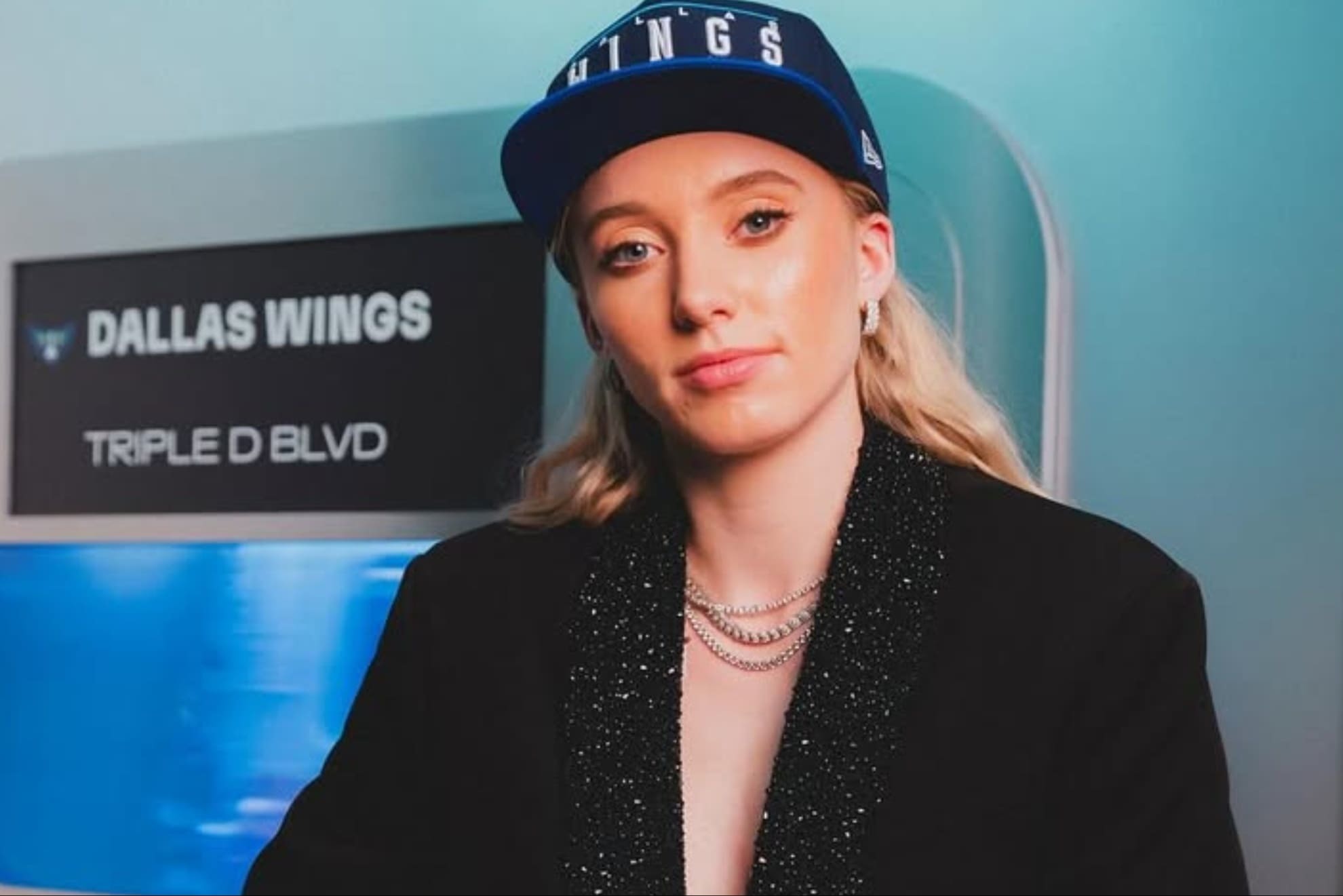 Paige Bueckers has a lot of pressure as she enters the WNBA.