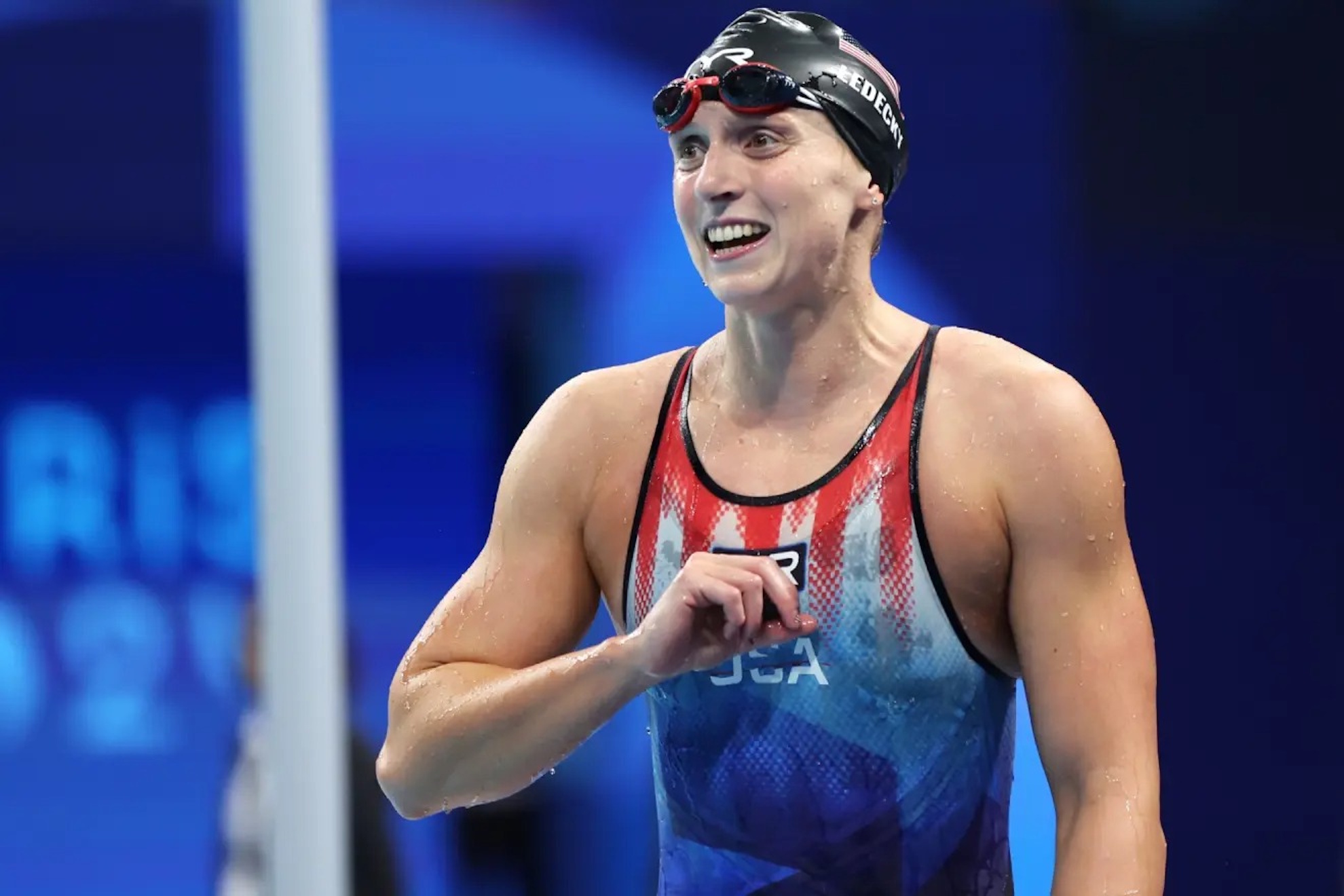 Katie Ledecky sets the second fastest time in history in the 1,500 meters Swimming Pro Swim Series in Fort Lauderdale Florida