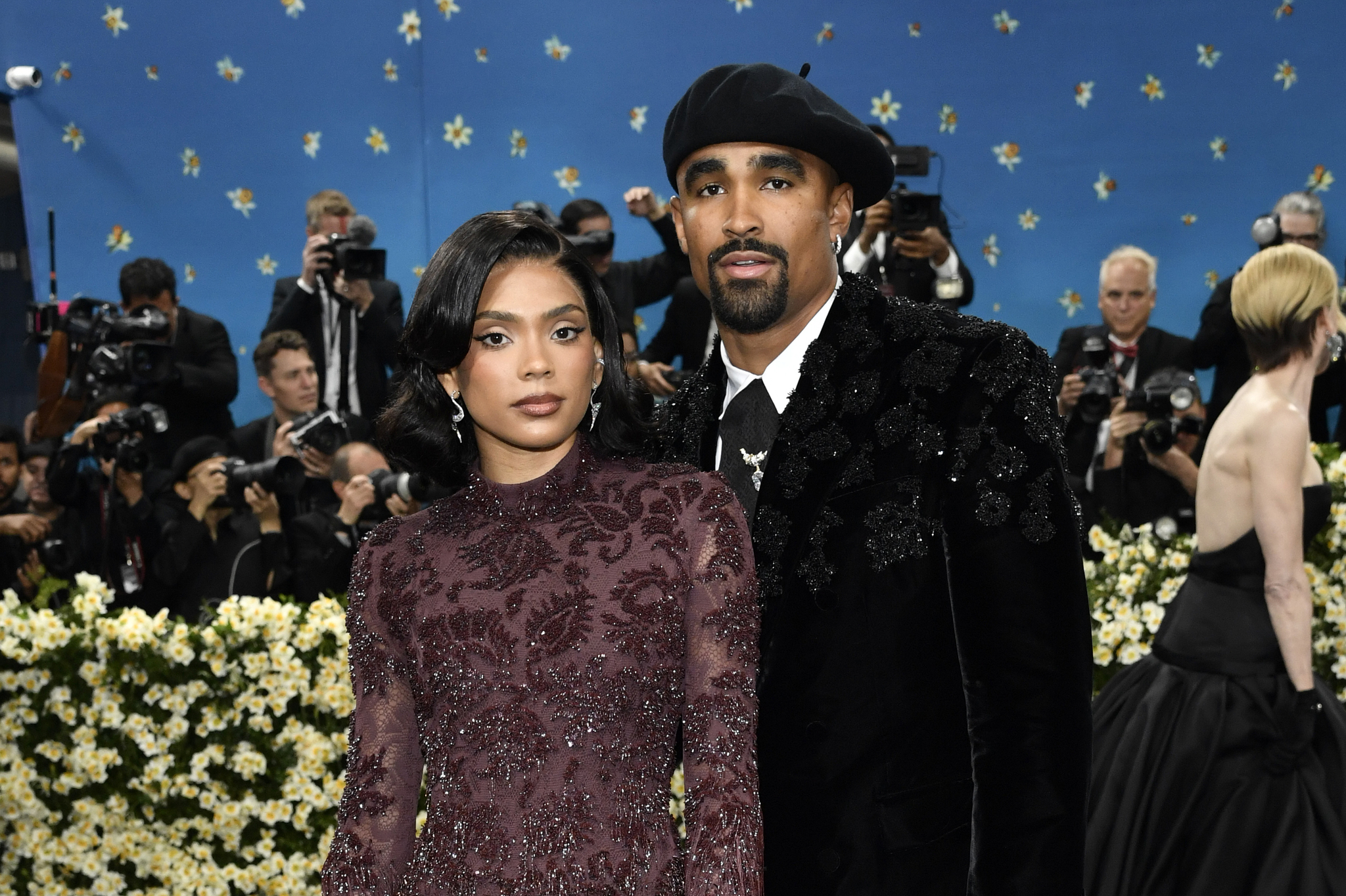 Fans pick their favorite NFL couple at the 2025 Met Gala... and its not Taylor Swift and Travis Kelce