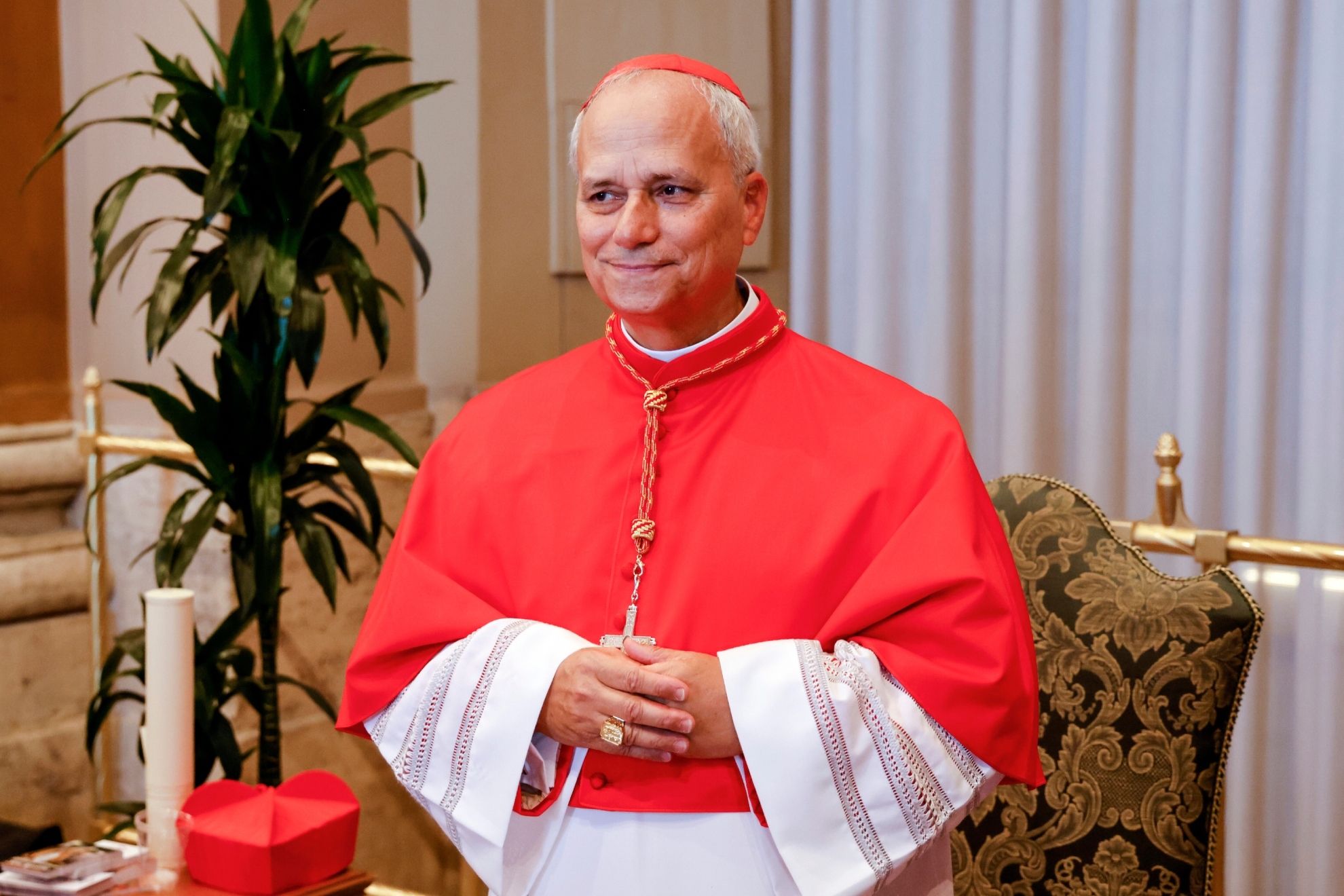 ¿Qué vehículos utilizará el Papa León XIV para recorrer las calles en su visita a España?